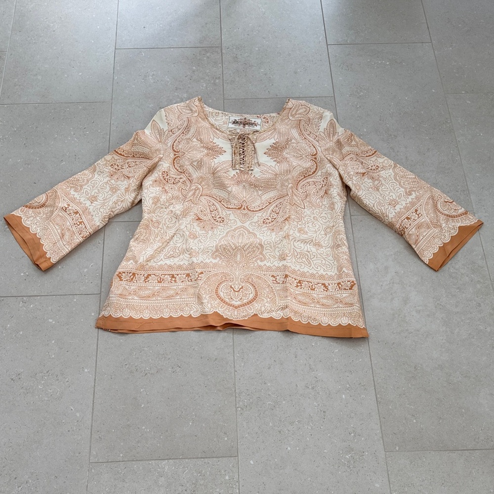 Robert Graham Women's Paisley Blouse - Picture 2 of 6